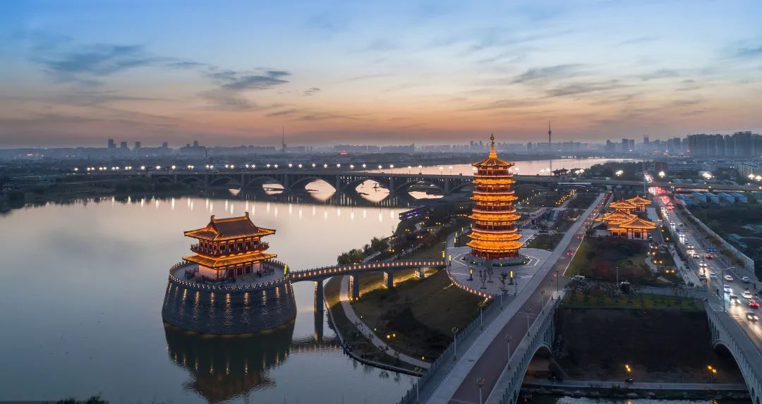 河南,河南，文化、历史与现代化的多元探析