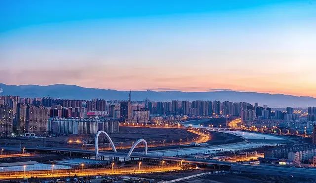 呼和浩特城市发展的深度解析与官方评论